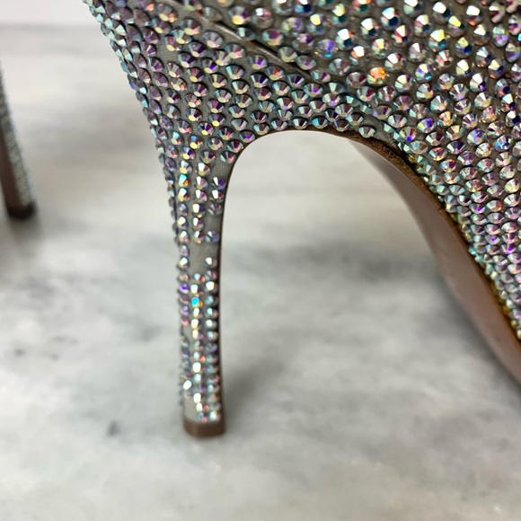 Francesco Sacco Embellished Silver Raso Argento 1811 Pumps - Picture 11 of 16